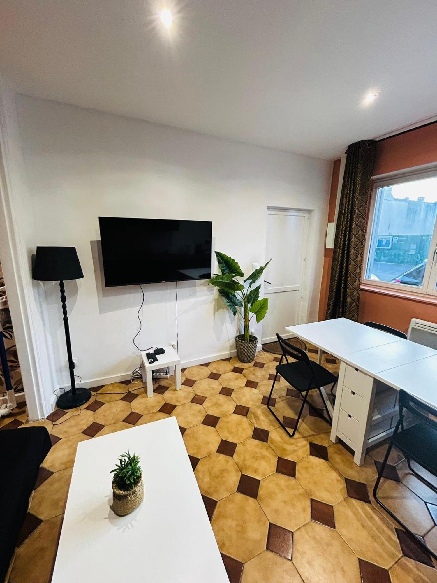 Lumineux Apartment *